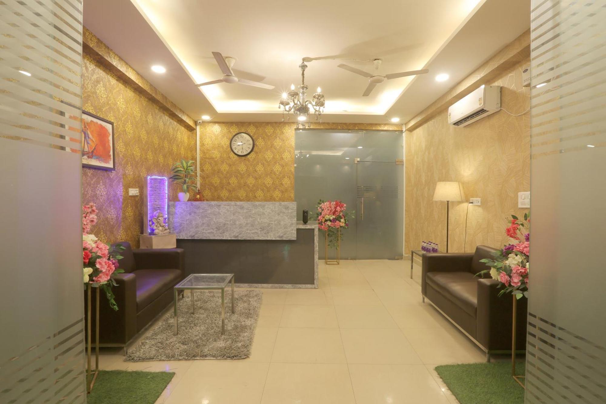 Hotel Lemon Suites & Banquet Noida Sector 62 Extérieur photo